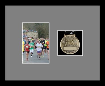 Black picture frame for one marathon medal/photo with grey mount